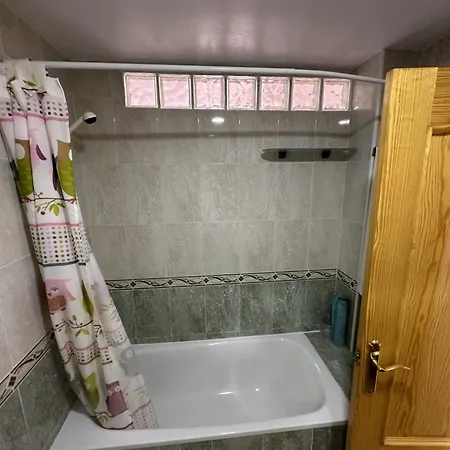 Al Lado De La Playa Apartment *