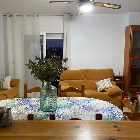 Al Lado De La Playa Apartment
