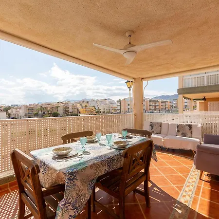 Apartment Al Lado De La Playa